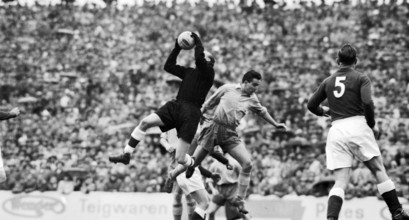 Swiss cup 1954/55, Cupfinal 1955: FC La Chaux-de-Fonds - FC Thun