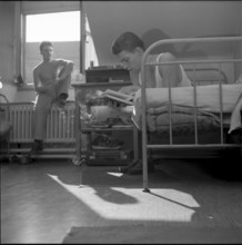 Basle, employees having a break, Hotel drei Konige 1954