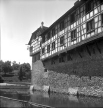 Hagenwil Castle, 1944