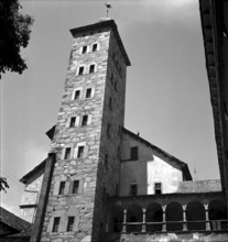One of the towers of the Stockalper palace in Brig, 1941