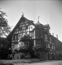 Drachenburg Castle in Gottlieben, 1944