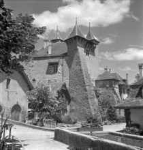Vaumarcus Castle, 1945