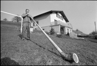 Alphorn-maker Josef Emmenegger, Eich 1973