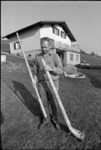 Alphorn-maker Josef Emmenegger, Eich 1973