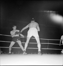 Boxing meeting at Hallenstadion, Zurich 1942