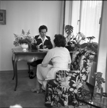 Beaty salon Ryf Zurich, around 1947