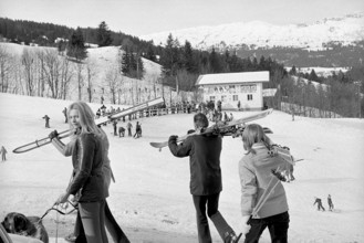 Skiing in Sorenberg, 1972