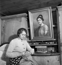 Woman sewing, Raron 1946