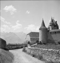 Aigle Castle, 1954