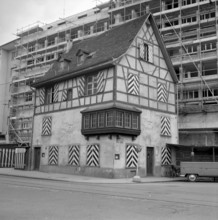Wirtshaus zum Besenstiel, Steinentor Basle before demolition, 1960