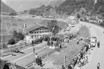 Opening of the freeway, highway tunnel N2 Amsteg - Meitschlingen 1971