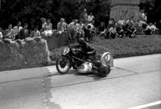 Motorcycle GP of Switzerland Geneva 1950: winner Eric Oliver