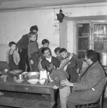 Family at the table, Balsthal 1962