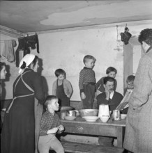 Family at the table, Balsthal 1962