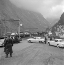 Car Loading before easter in Goschenen, 1957