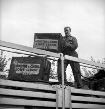 Uniform for drivers of ICRC, 1945