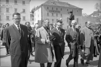 Celebration at the occasion of the San Bernardino tunnel break through, 1965