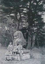 Imperial Tombs in Mukden (now Shenyang) Art album Manchuria Russo-Japanese War 1906