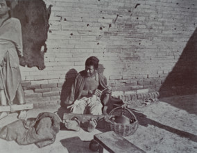 Chinese prisoner knitting Art album Manchuria Russo-Japanese War 1906