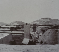 The battery of the Flat Cape with a view of Green Mountain Art album Manchuria Russo-Japanese War 1906