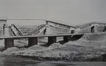 Destroyed bridge Art album Manchuria Russo-Japanese War 1906