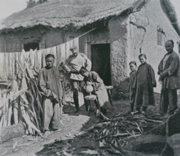 Preparing Chinese noodles from pumpkin Photo by Martynov