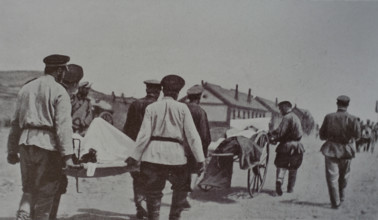 Carrying the wounded near Liaoyang Photo by Gusev