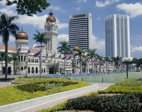 MALAYSIA, Peninsular, Kuala Lumpur, Sultan Abdul Samad building with its copper domes and