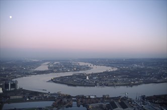 ENVIRONMENT, Pollution, Smog, Aerial view from Canary Wharf over the River Thames towards the