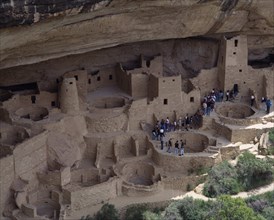 USA, Colorado, Mesa Verde National Park, Cliff Palace the preserved ruins and cave houses beneath