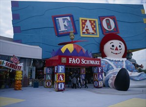 USA, Florida , Orlando, International Drive. Pointe Orlando Shopping Area. FAO Schwartz Toy Store