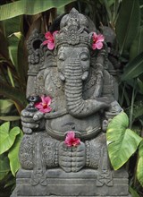 INDONESIA, Bali , Ubud, Ganesh Statue