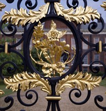 ENGLAND, London, Kensington Palace with gate details in front