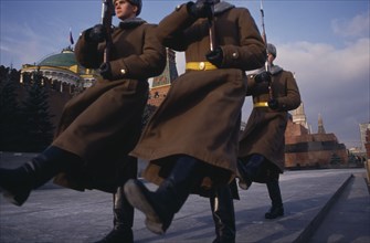 RUSSIA, Moscow, Red Square, Kremlin changing Guards