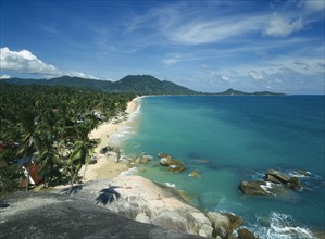 THAILAND, East Coast, Koh Samui, "View over Lamai Beach, palm trees, rocks hills behind "