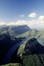 SOUTH AFRICA, Mpumalanga, Drakensberg, Blyde River Canyon seen from the Three Rondavels