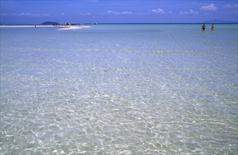 THAILAND, Krabi Phi Phi Don, Lobagao Bay, Pee Pee Island village hotel Beach with shallow water &