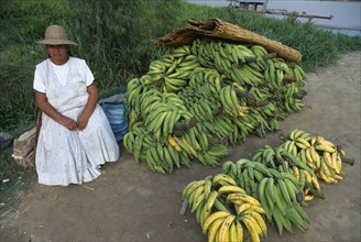 BOLIVIA, Rurrenabaque, Bananas seller