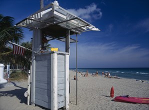 USA, Florida  , Fort Lauderdale, Lifeguard Hut on occupied sandy beach
