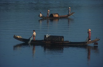 VIETNAM, Hue, River transport on the Perfume River