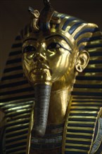 EGYPT, Cairo, Tutankhamun Death Mask in Cairo Museum