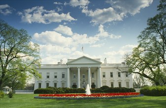 USA, Washington, Washington D.C., The White House.  Exterior facade and formal grounds.