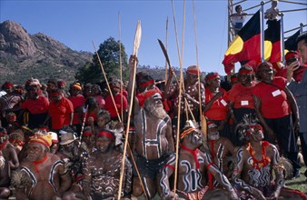 AUSTRALIA, Festivals, Aboriginal people in traditional dress