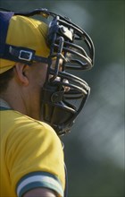 10037089 SPORT Ball Games  Baseball  Portrait of catcher wearing protective helmet with mask