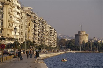 GREECE, Macedonia, Thessaloniki, View along the seafront toward the White Tower