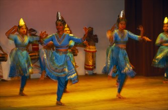 SRI LANKA, Kandy Dancers, Women in full costume performing