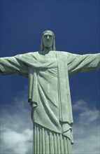 BRAZIL, Rio de Janeiro, Corcovado statue of Christ the Redeemer