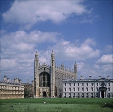 ENGLAND, Cambridgeshire, Cambridge, Kings College chapel with view of exterior from The Backs.