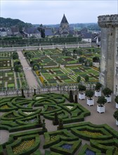 FRANCE, Loire Valley, Villandry, View over the formal gardens from the Chateau.