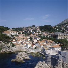CROATIA, Dubrovnik, View over the city and bay.